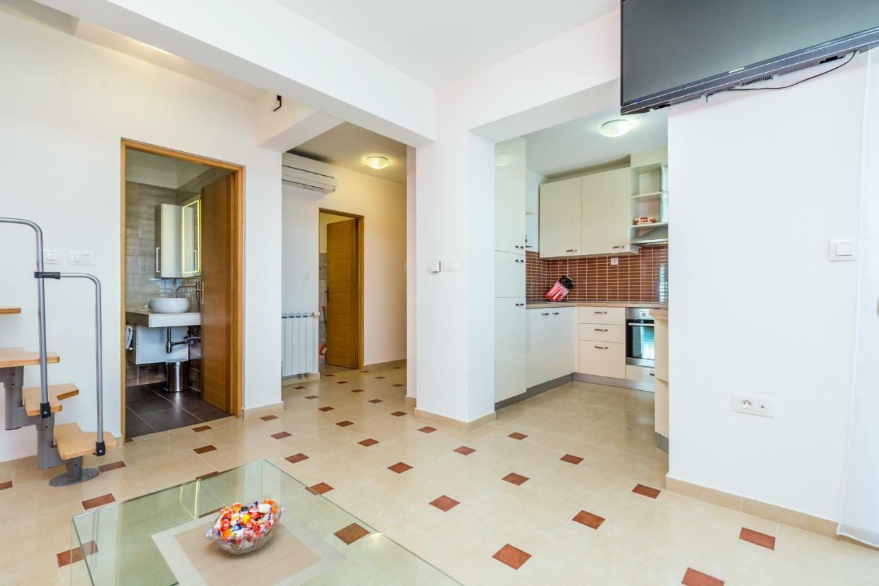 Luxury Apartments Kostrena With Pool Экстерьер фото