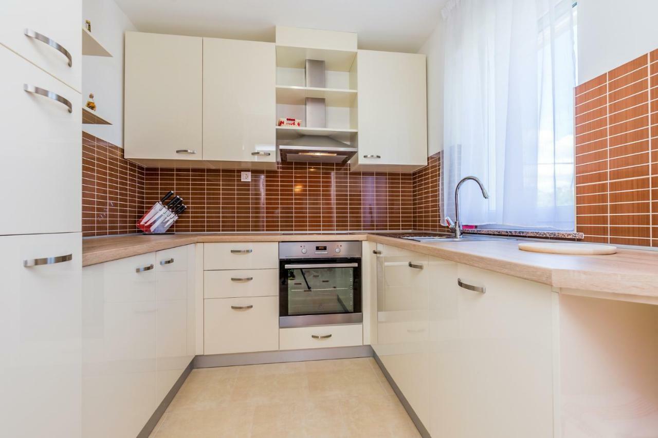 Luxury Apartments Kostrena With Pool Экстерьер фото
