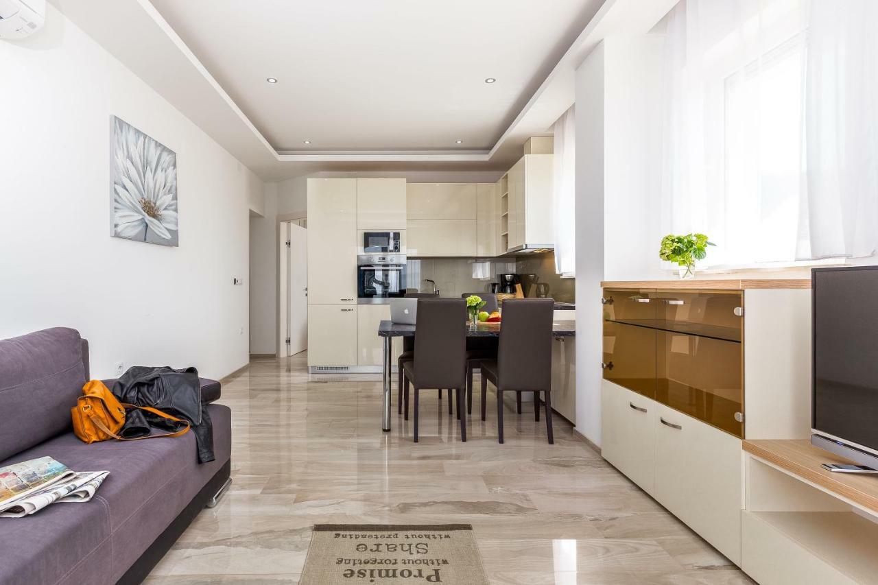 Luxury Apartments Kostrena With Pool Экстерьер фото