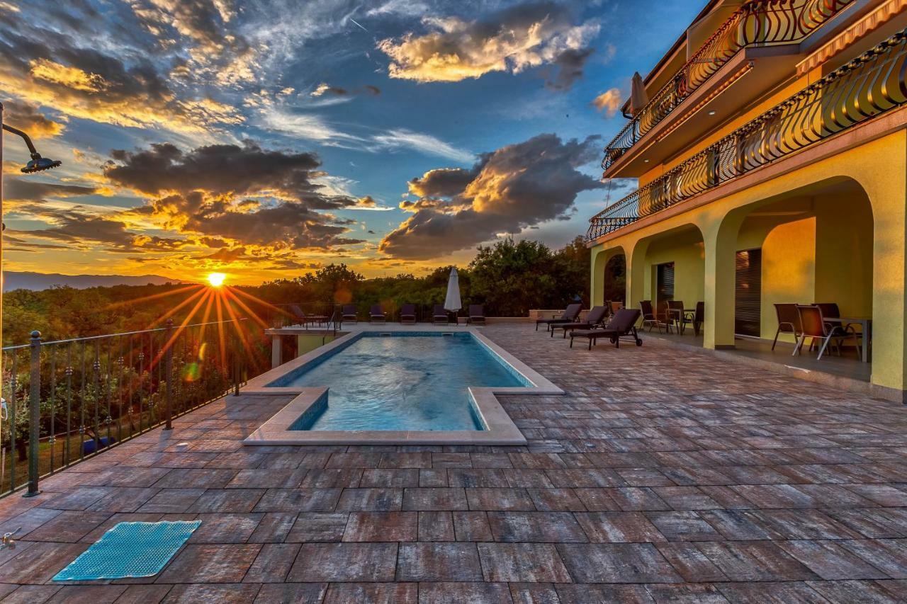 Luxury Apartments Kostrena With Pool Экстерьер фото